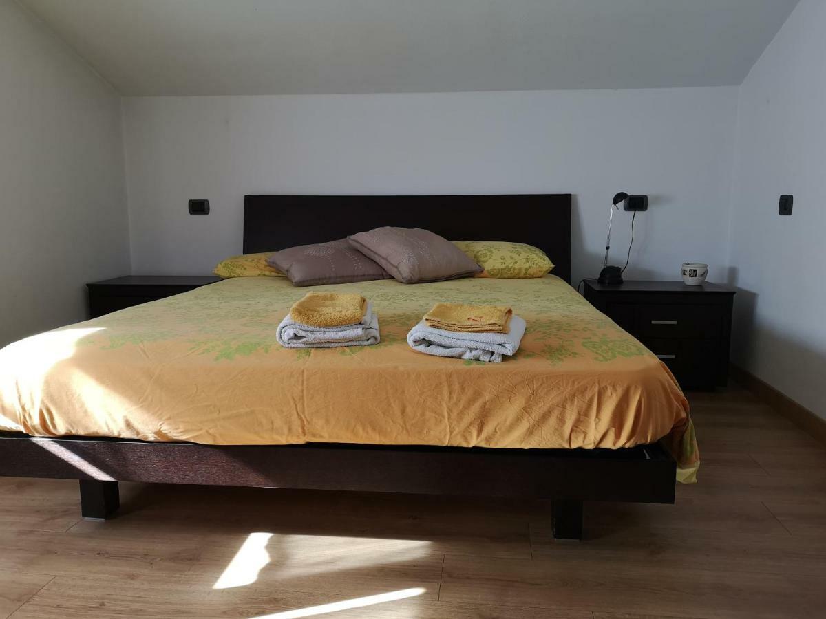 Atirano Villa ภายนอก รูปภาพ