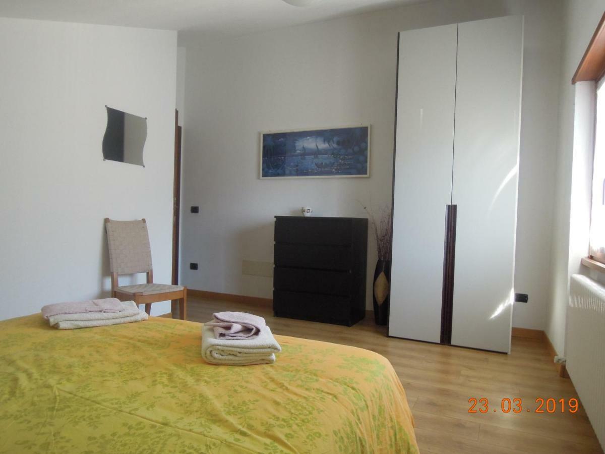 Atirano Villa ภายนอก รูปภาพ